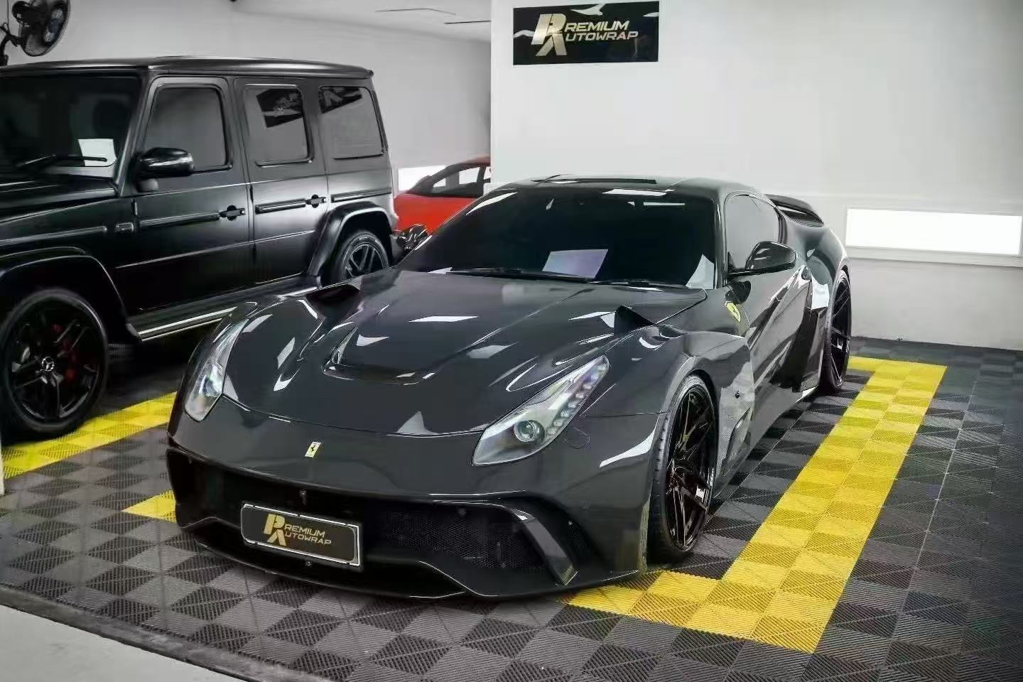 Ferrari F12 N-Largo Style Composite Body Kit - styling view