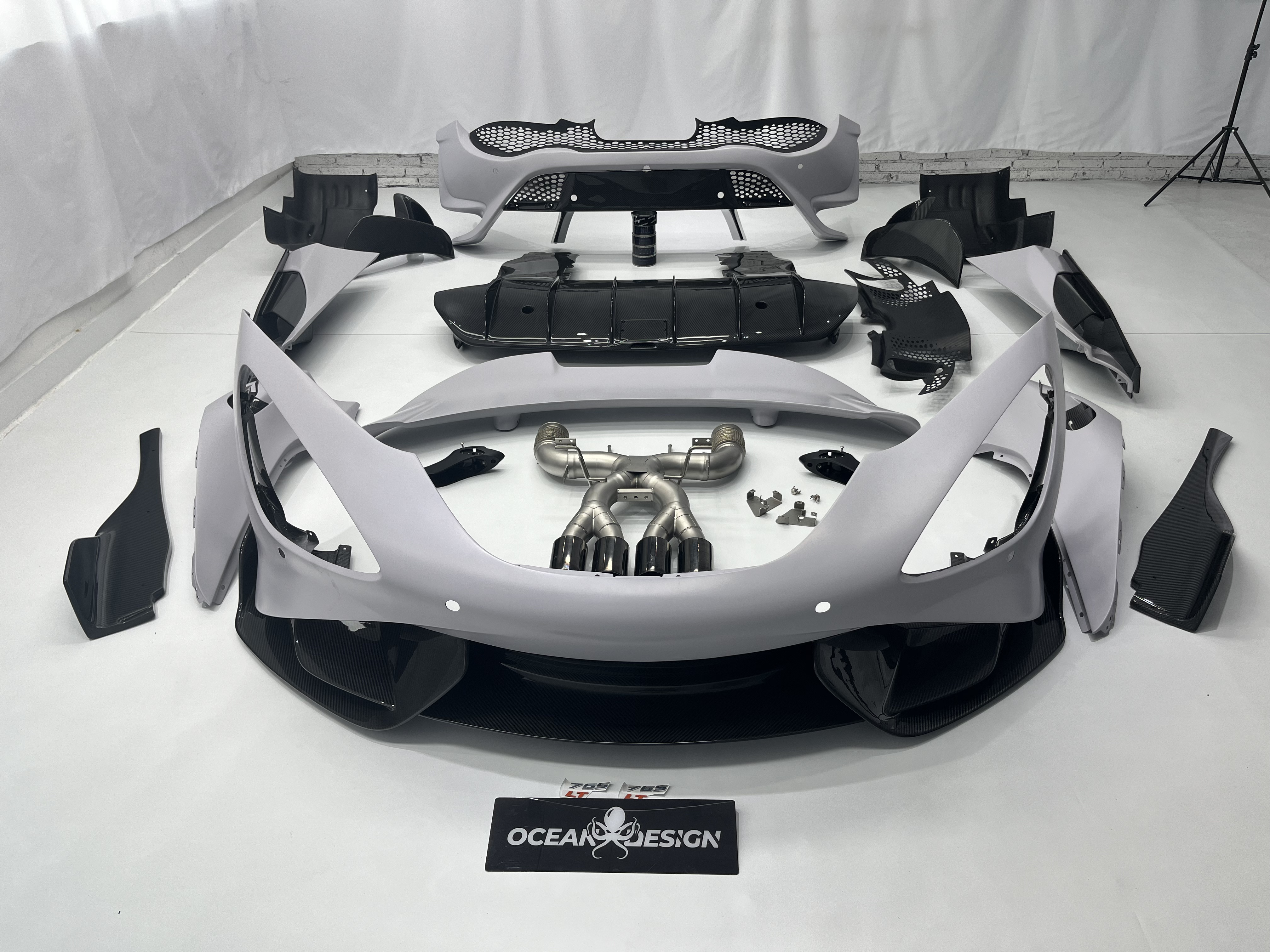 McLaren 720S to 765LT Style Dry Carbon Conversion Kit - styling view