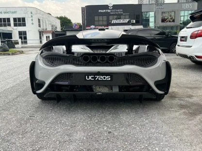 McLaren 720S to 765LT Style Dry Carbon Conversion Kit - styling view