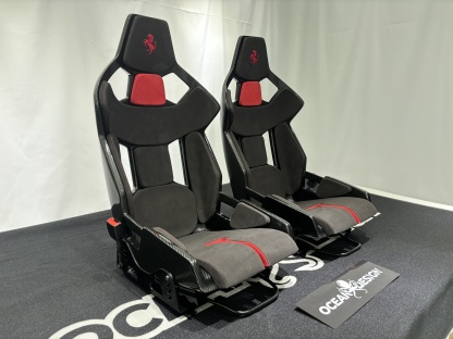 Porsche GW Style Dry Carbon Bucket Seat - styling view