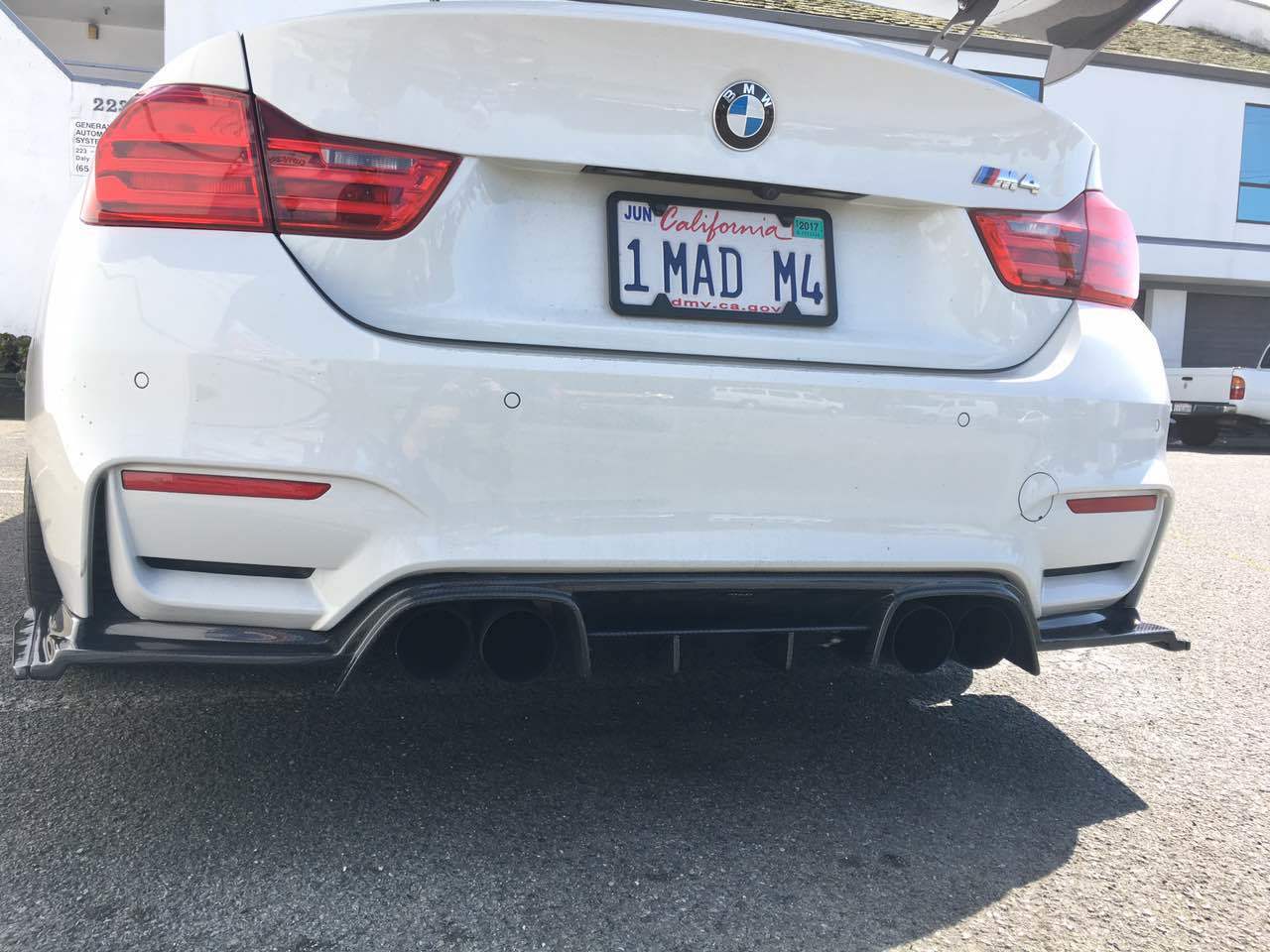 BMW F80 M3/F82 M4 MAD Type 3 Style Parts - styling view