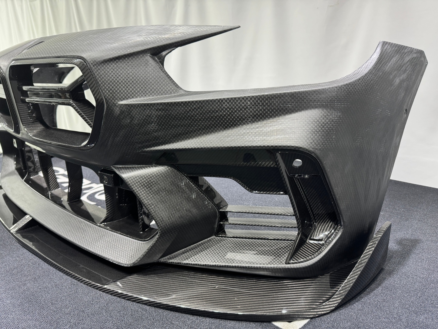 BMW G87 M2 AR V2 Style Dry Carbon Parts - styling view