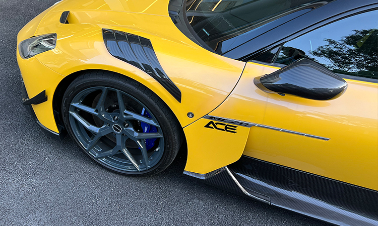 Maserati MC20 SD Style Dry Carbon Parts - styling view