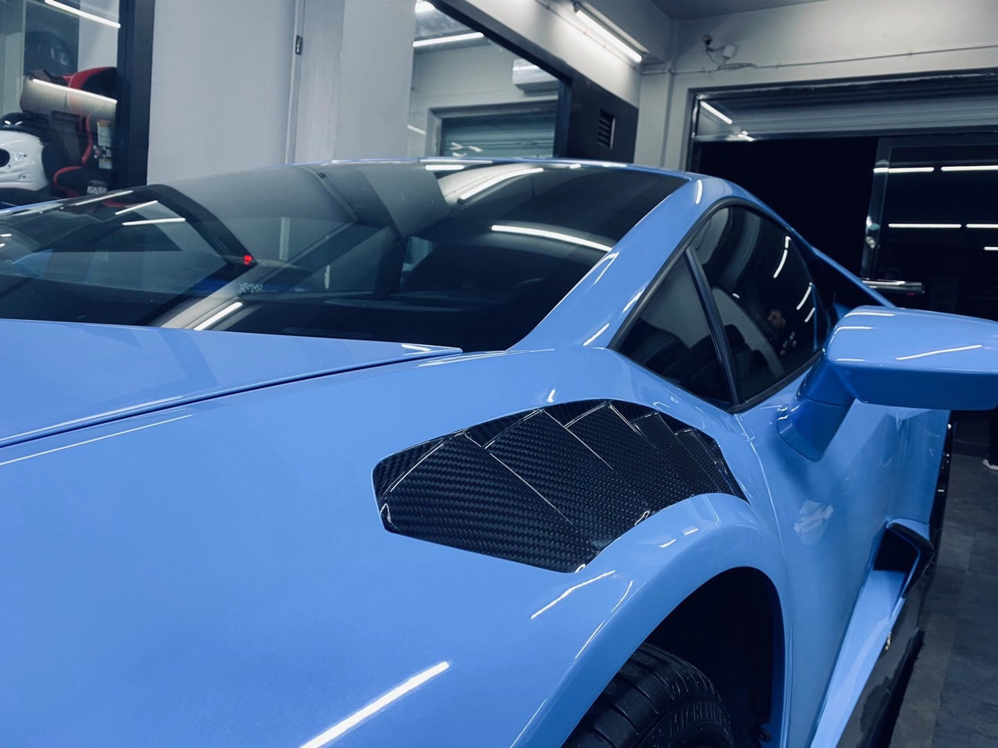 Lamborghini LP580/LP600/LP610 V Style Dry Carbon Parts - styling view