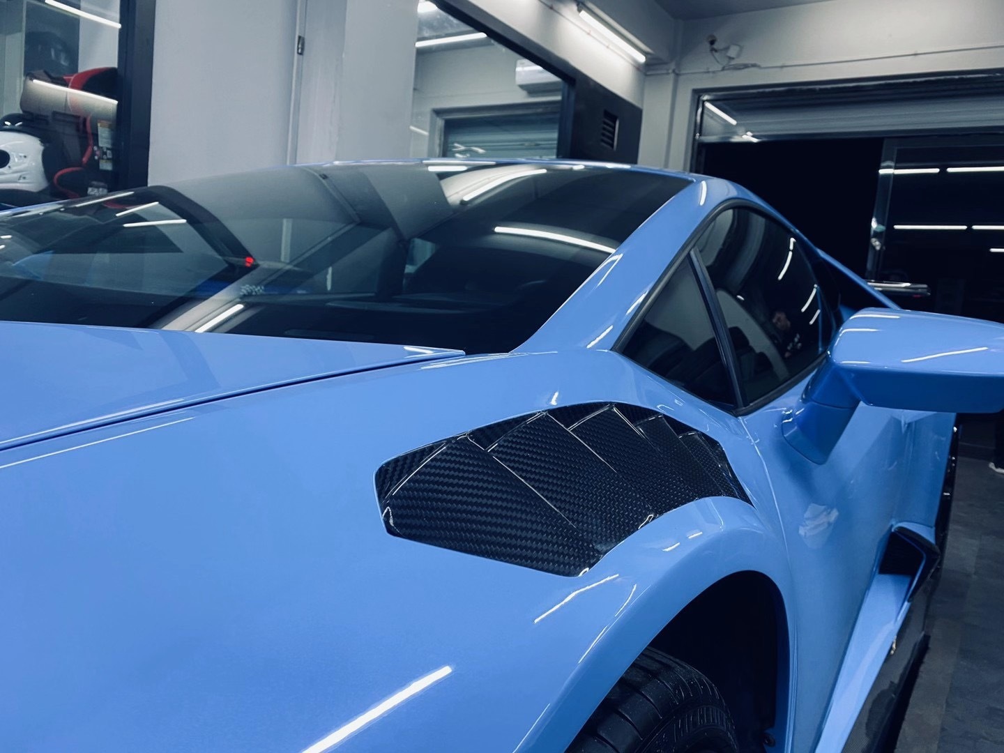 Lamborghini LP580/LP600/LP610 V Style Dry Carbon Parts - styling view