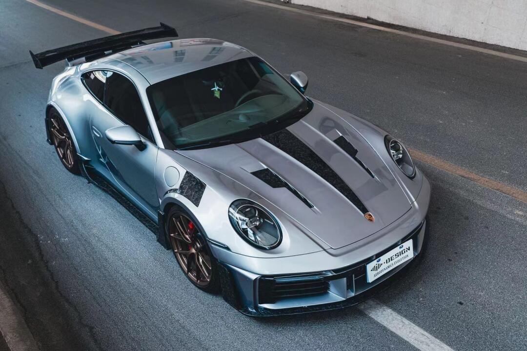 Porsche 911 992.1 Ghost Style Dry Carbon Parts - styling view