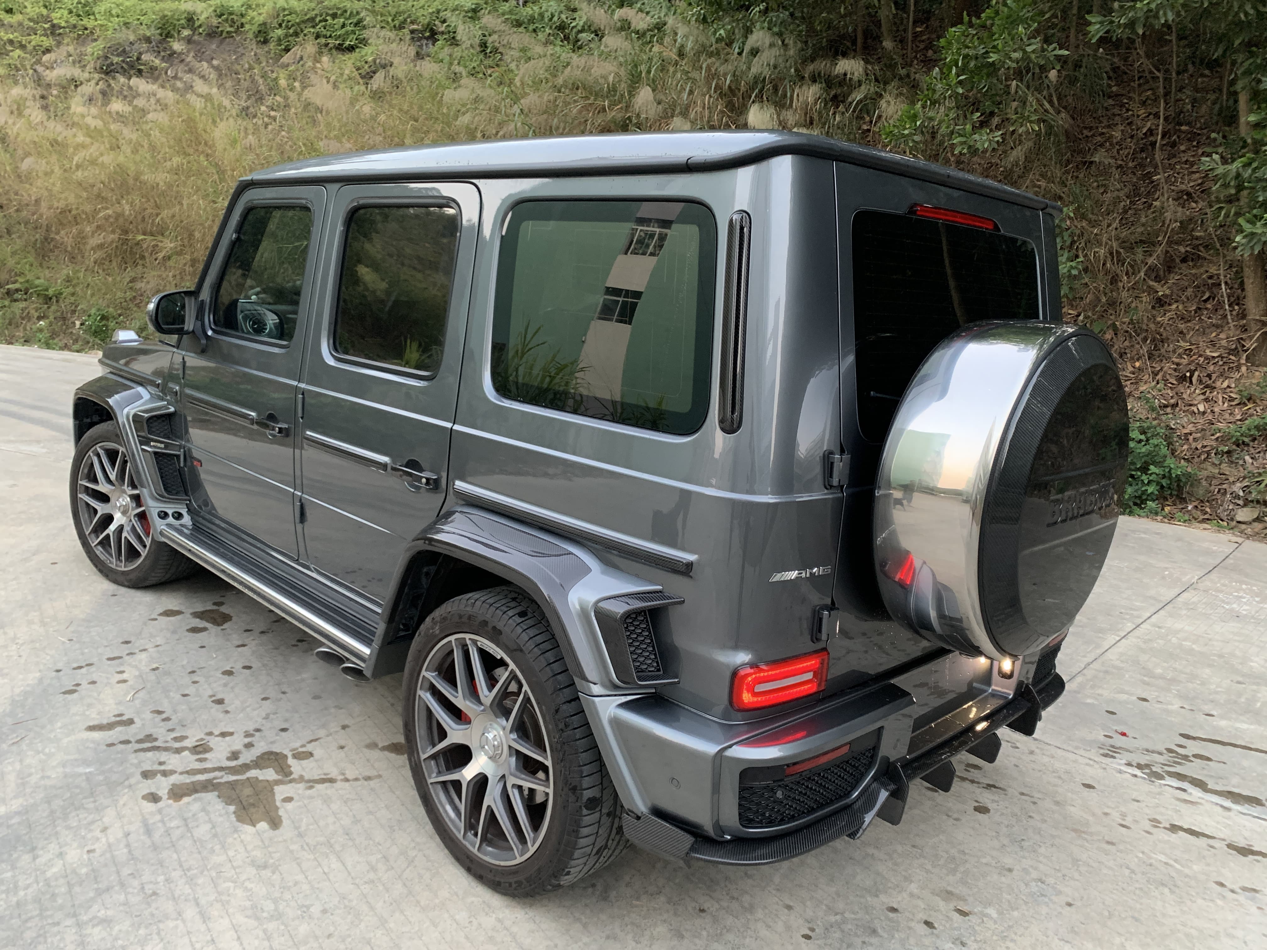 Mercedes-Benz W464 G350 / G500 / G63 G900 Style Parts - styling view