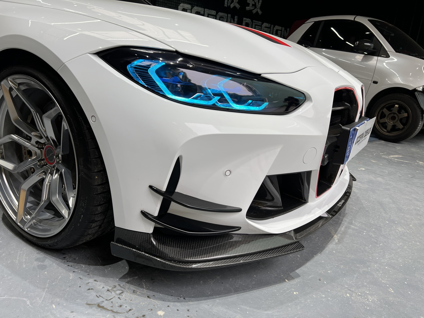 BMW G80 M3/G82 M4 CSL Style Dry Carbon Parts - styling view