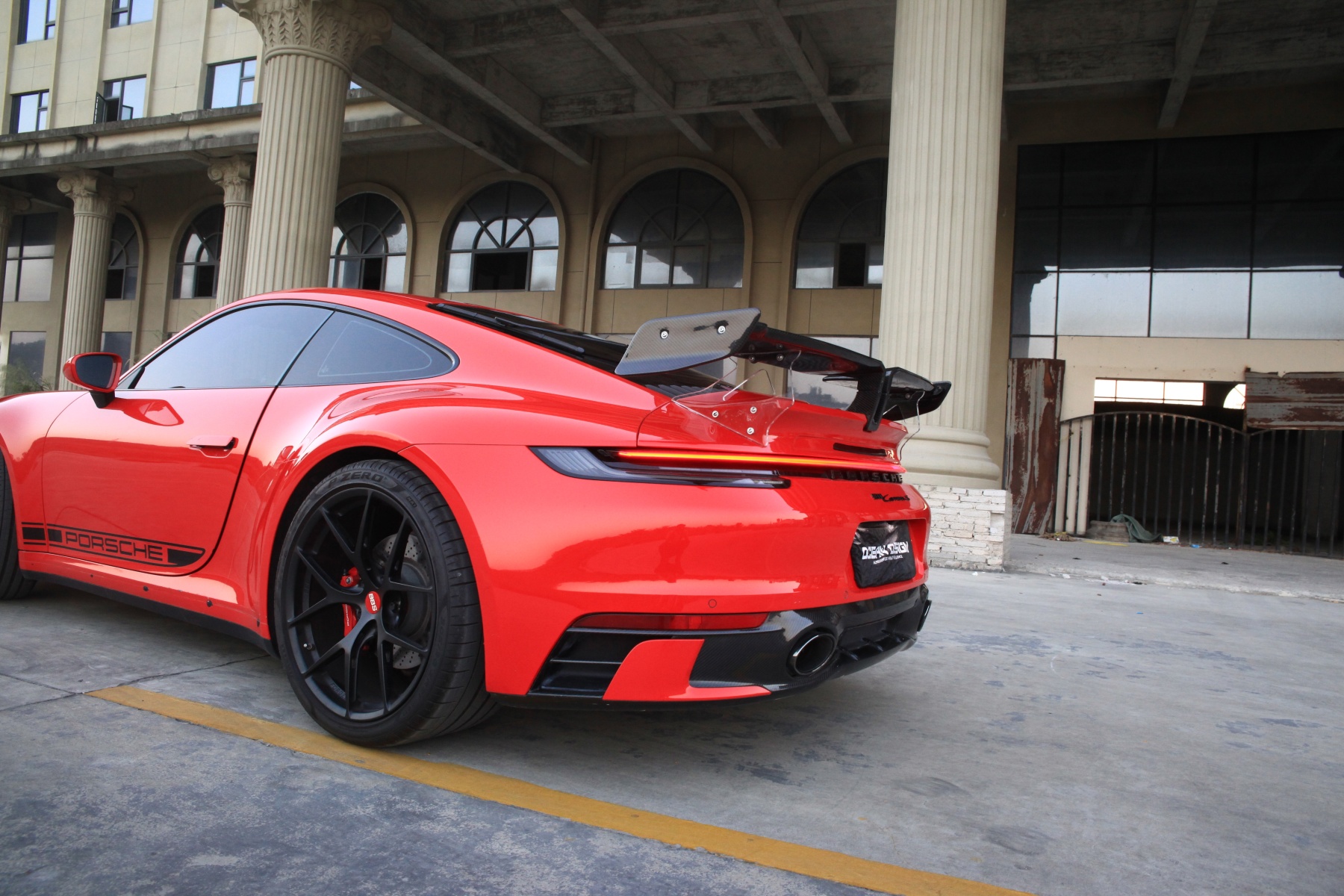 Porsche 911 992.1 Techart Style Carbon Parts - styling view