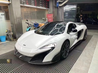 McLaren MP4-12C/625/650S 675LT Style Carbon Conversion Kit - styling view