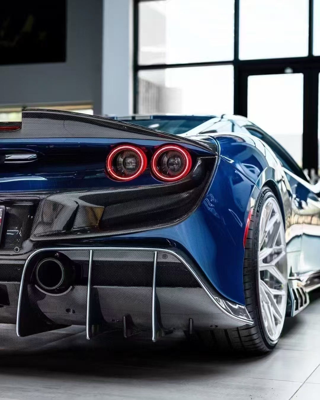 Ferrari F8 K Style Dry Carbon Parts - styling view