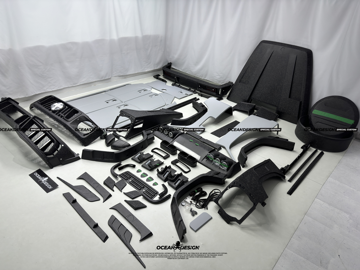 Mercedes-Benz W464/W465 G63/G500/G55 MSY Style Dry Carbon Body Kit - styling view