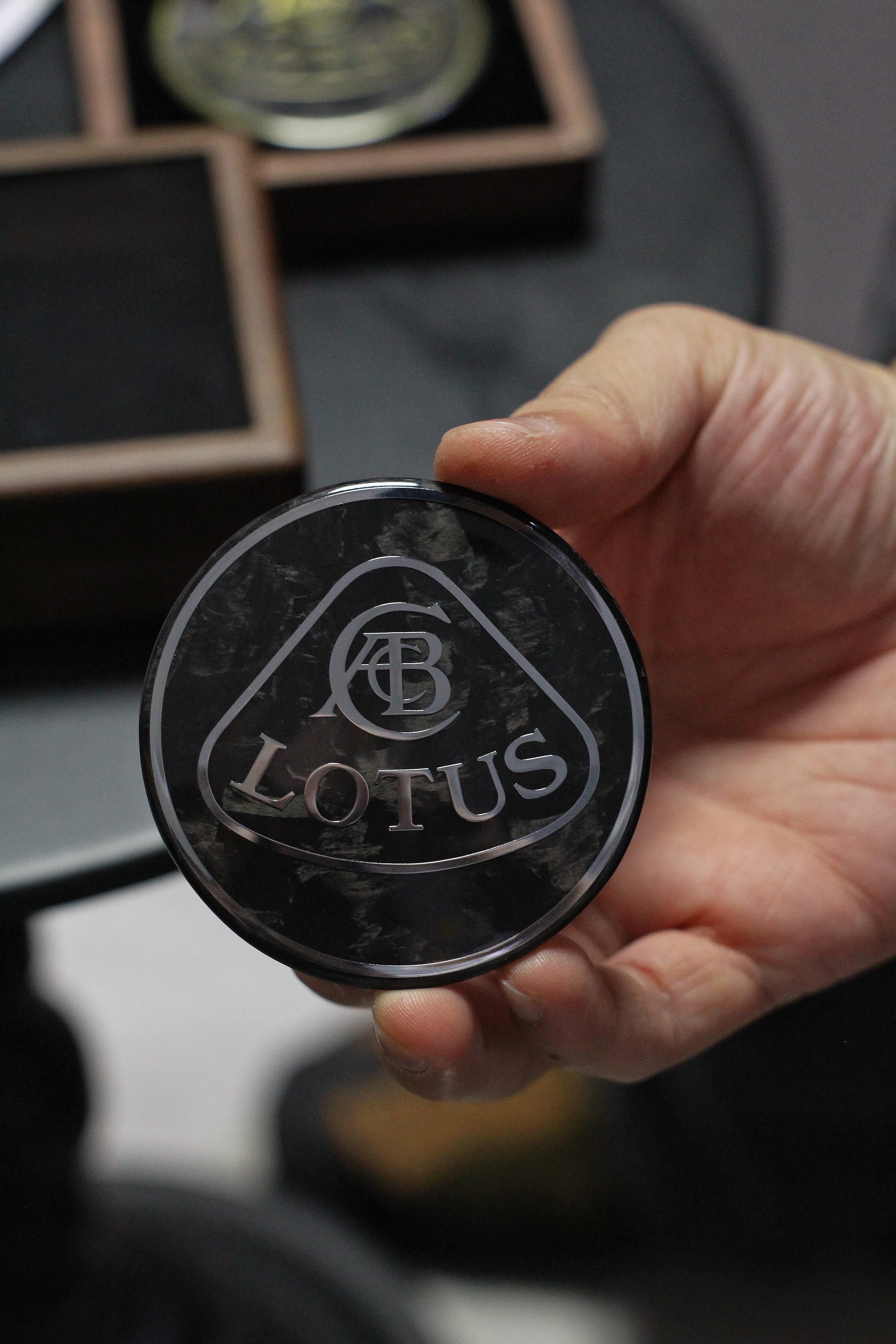 Lotus Emira/Eletre/Emeya Marble-Pattern Dry Carbon Badges - styling view