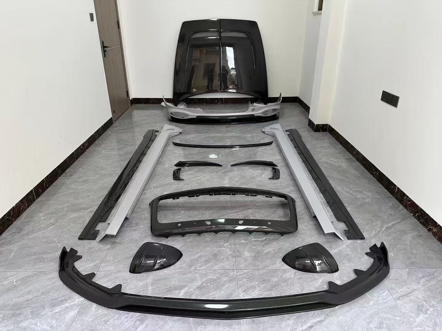 Bentley Flying Spur MSY Style Carbon Fiber Parts - styling view