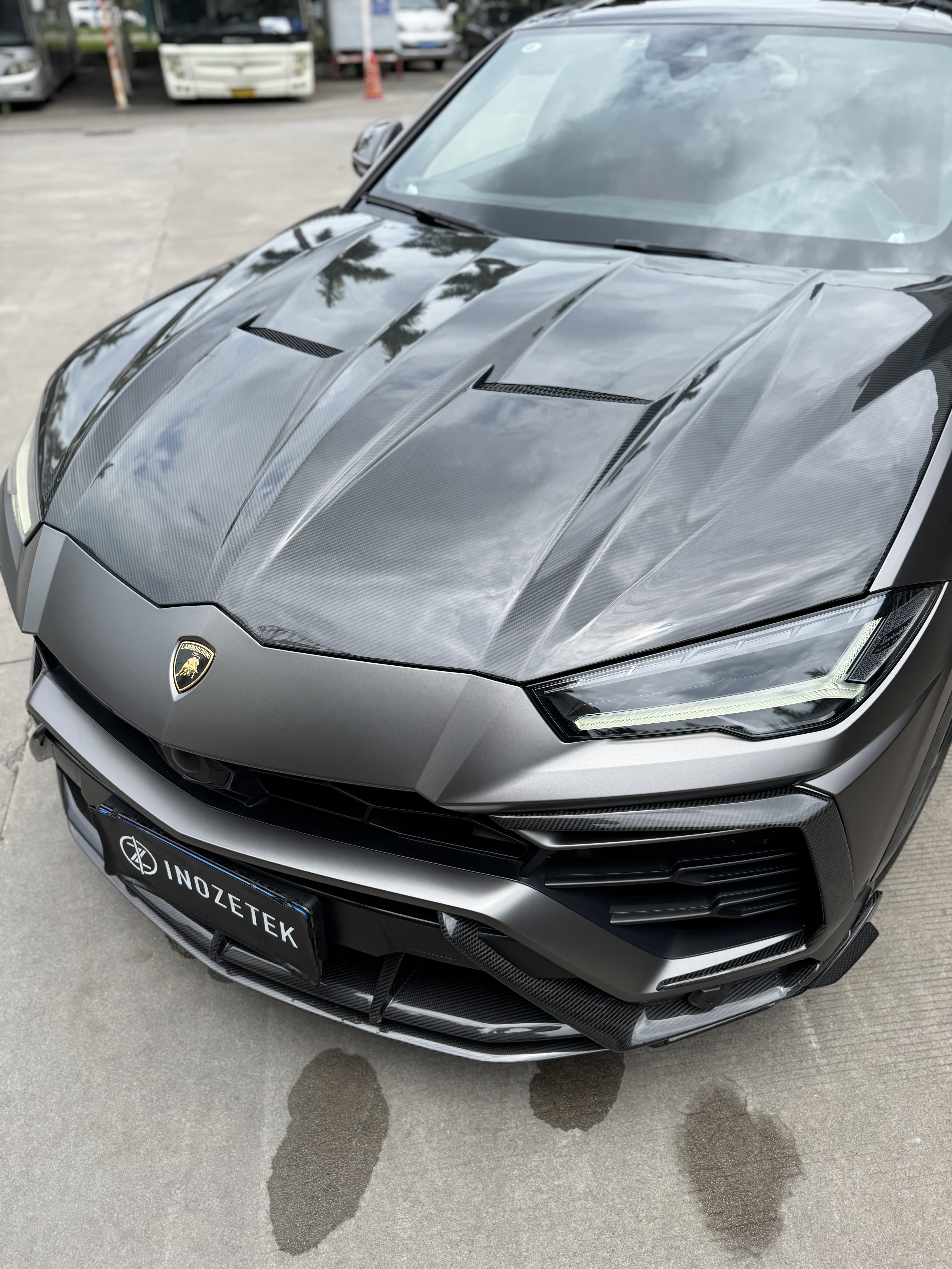 Lamborghini Urus Topcar Style Dry Carbon Parts - styling view