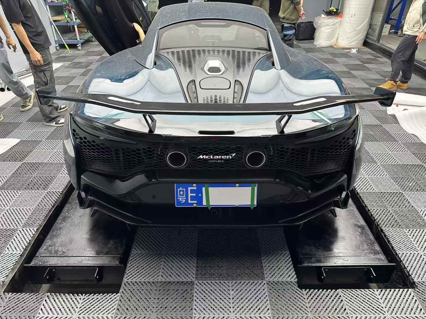 McLaren Artura AMANS Style Parts - styling view