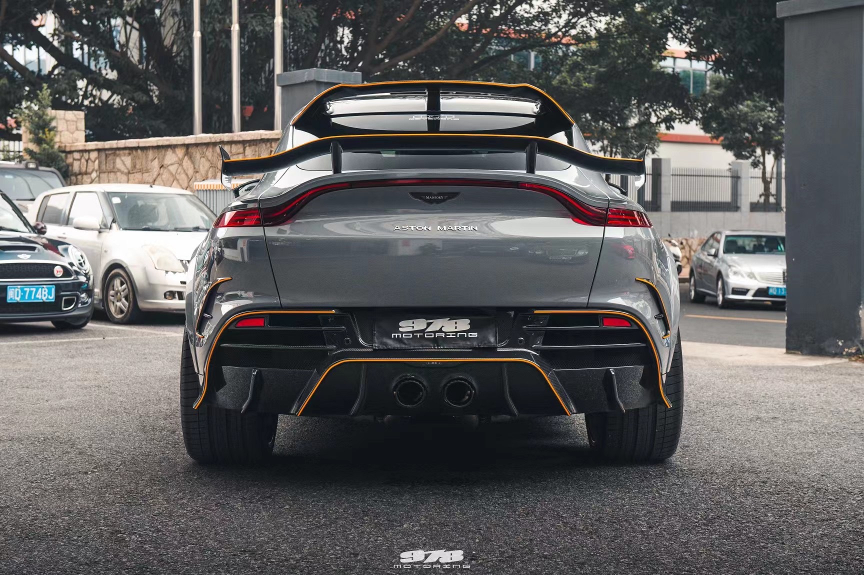 Aston Martin DBX MSY Style Widebody Parts - styling view