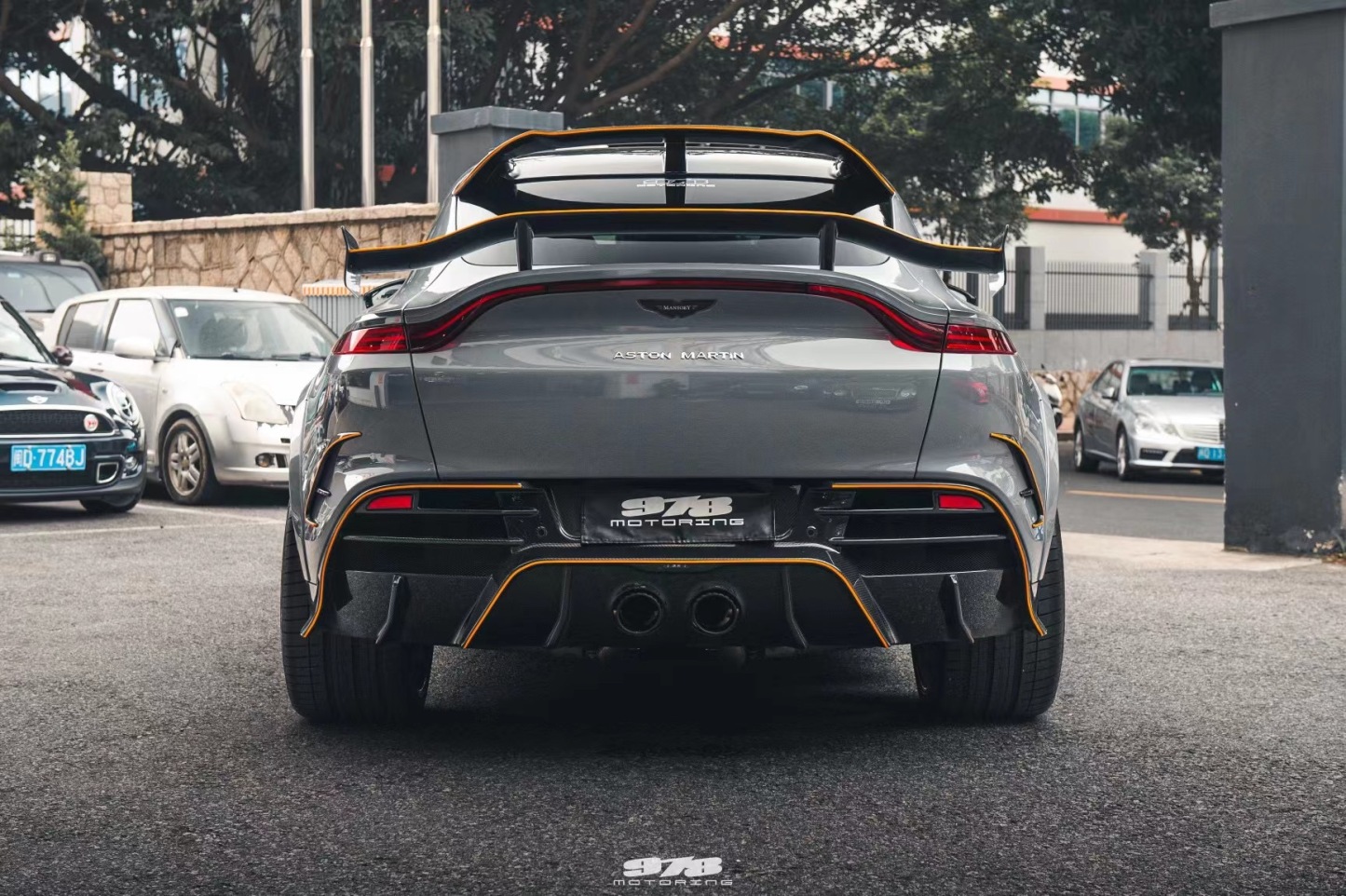 Aston Martin DBX MSY Style Widebody Parts - styling view