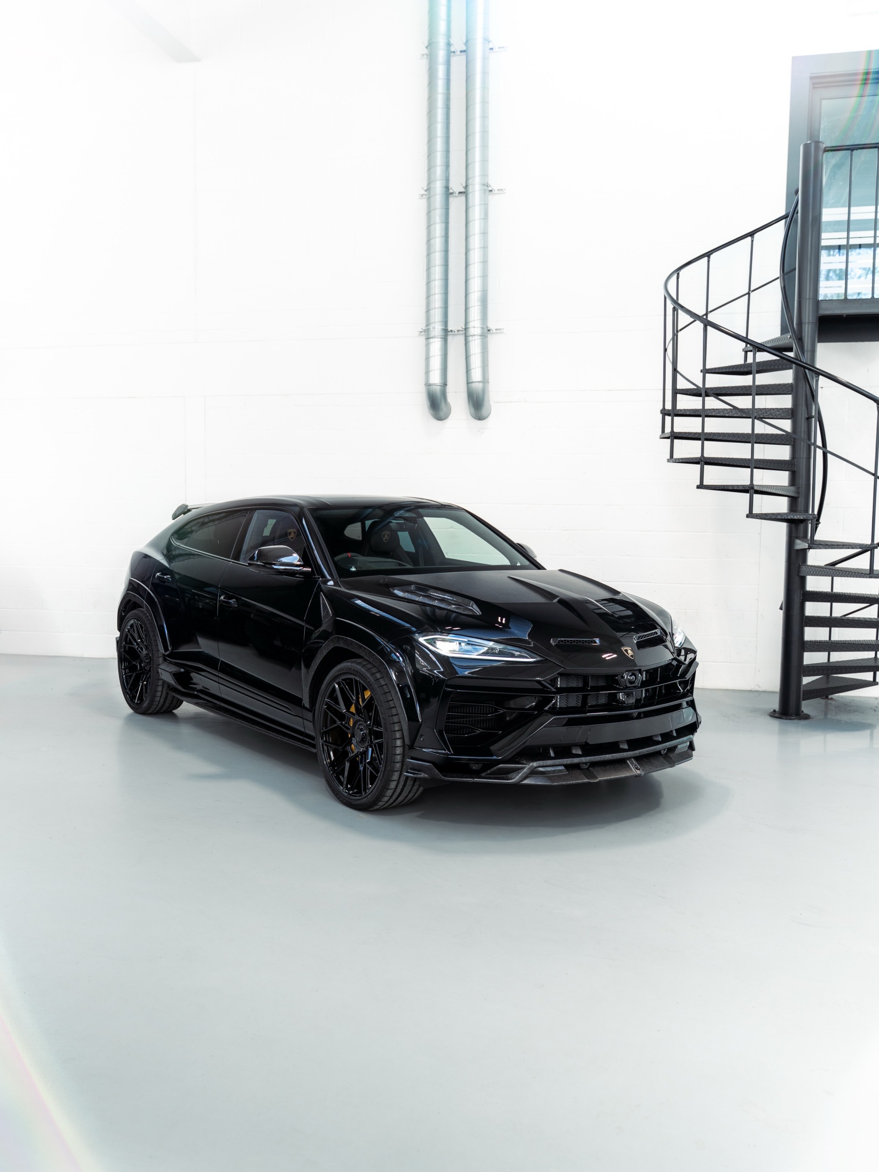 Lamborghini Urus SE U Style Parts - styling view