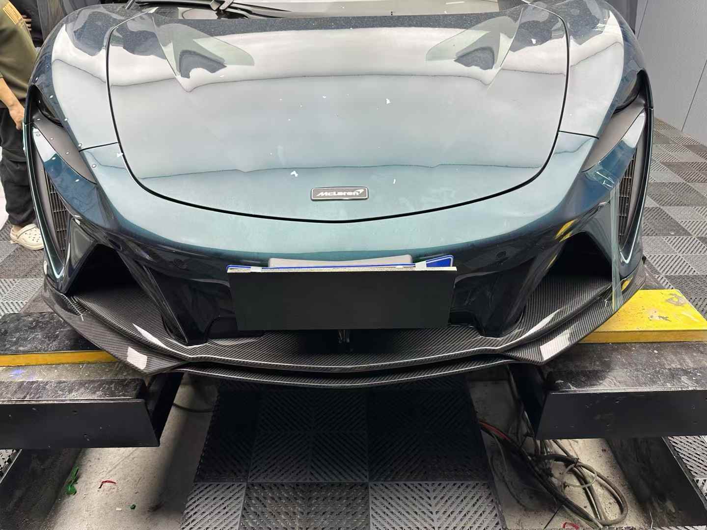 McLaren Artura AMANS Style Parts - styling view