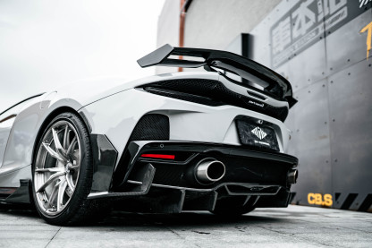 McLaren GT Dry Carbon Parts - styling view