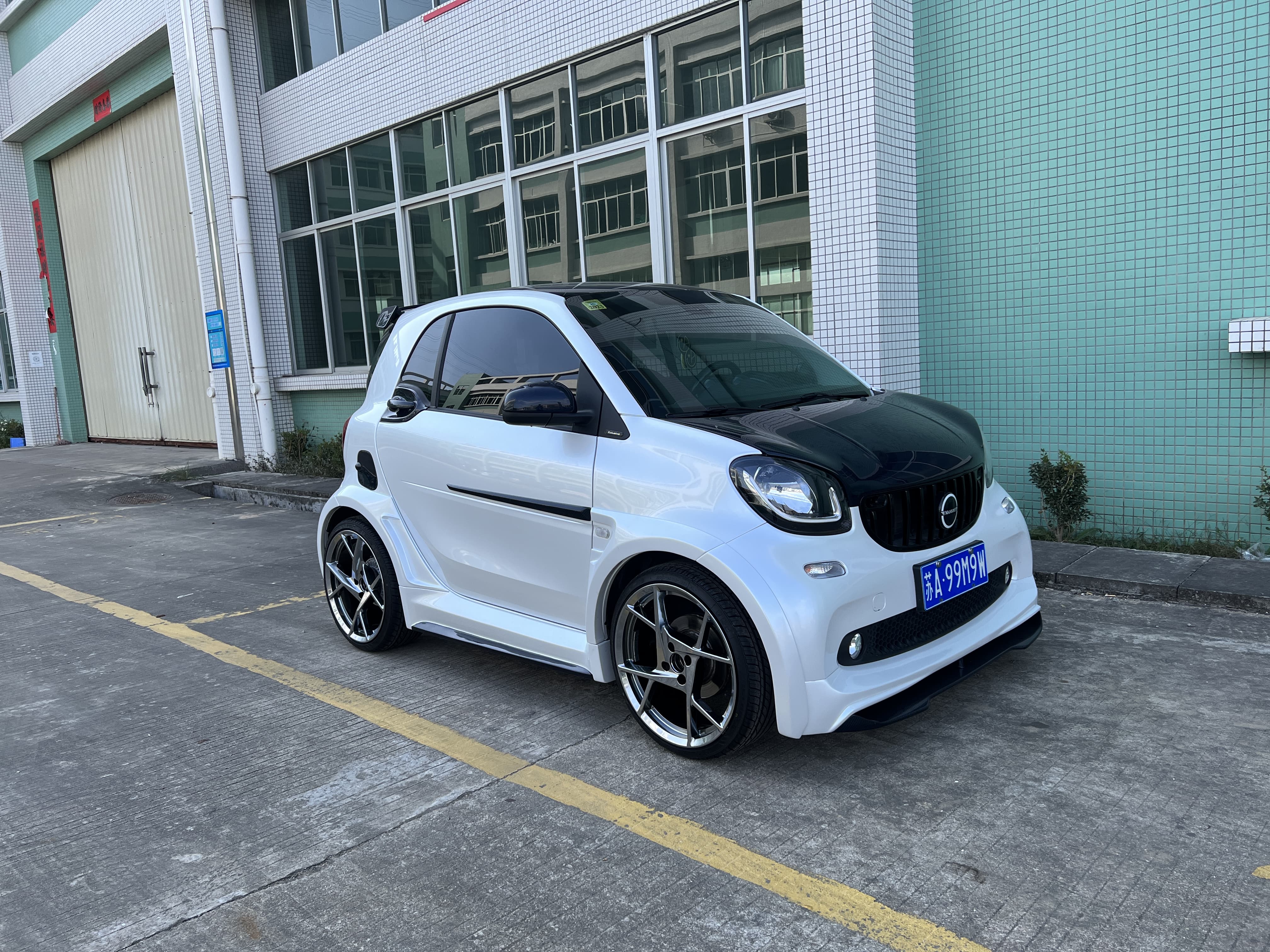 Smart 453 M Style Parts - styling view