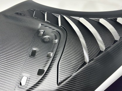 BMW G80 M3/G82 M4 Ocean Design Dry Carbon Shark-Fin Fenders - styling view