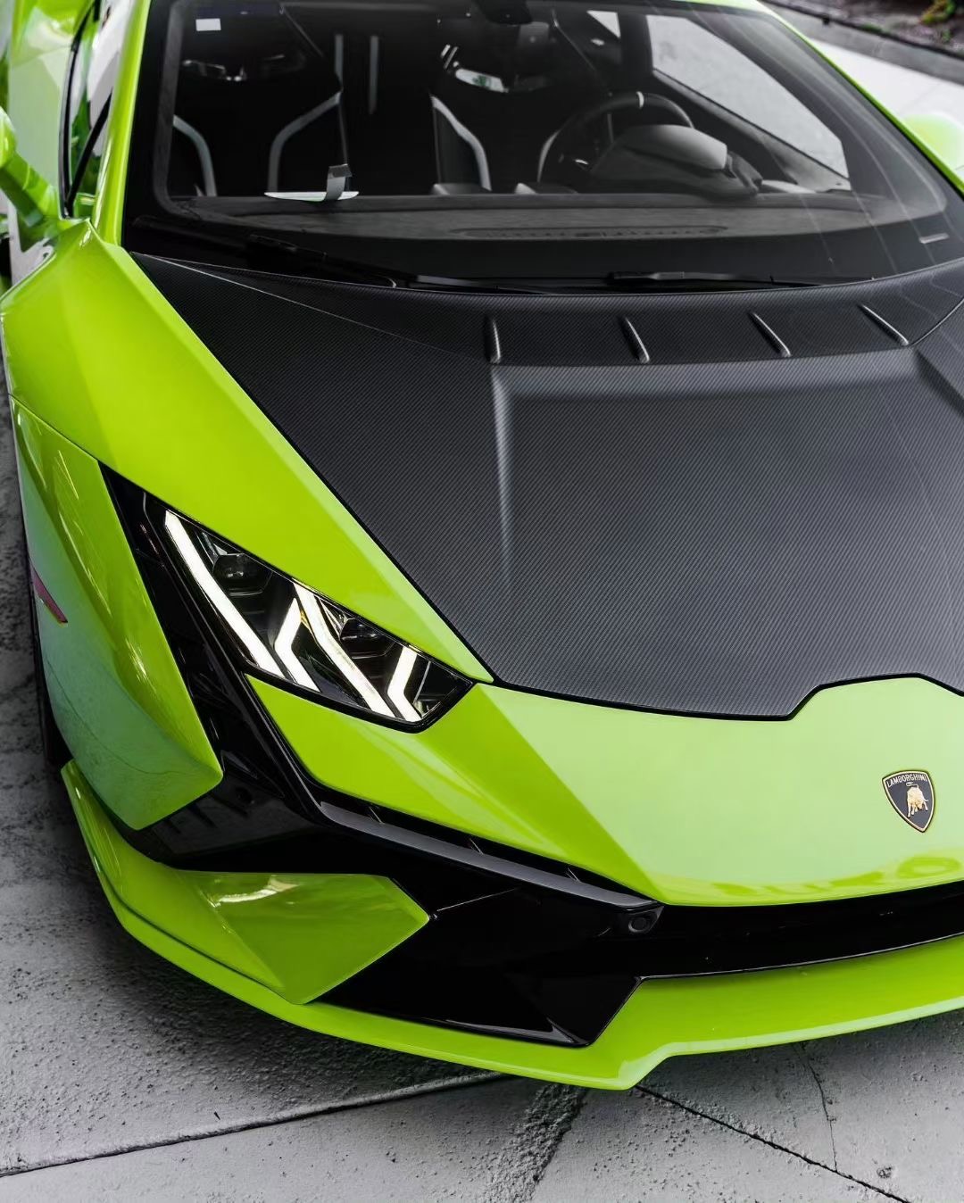 Lamborghini EVO Tecnice Style Plastic and Carbon Conversion Parts - styling view