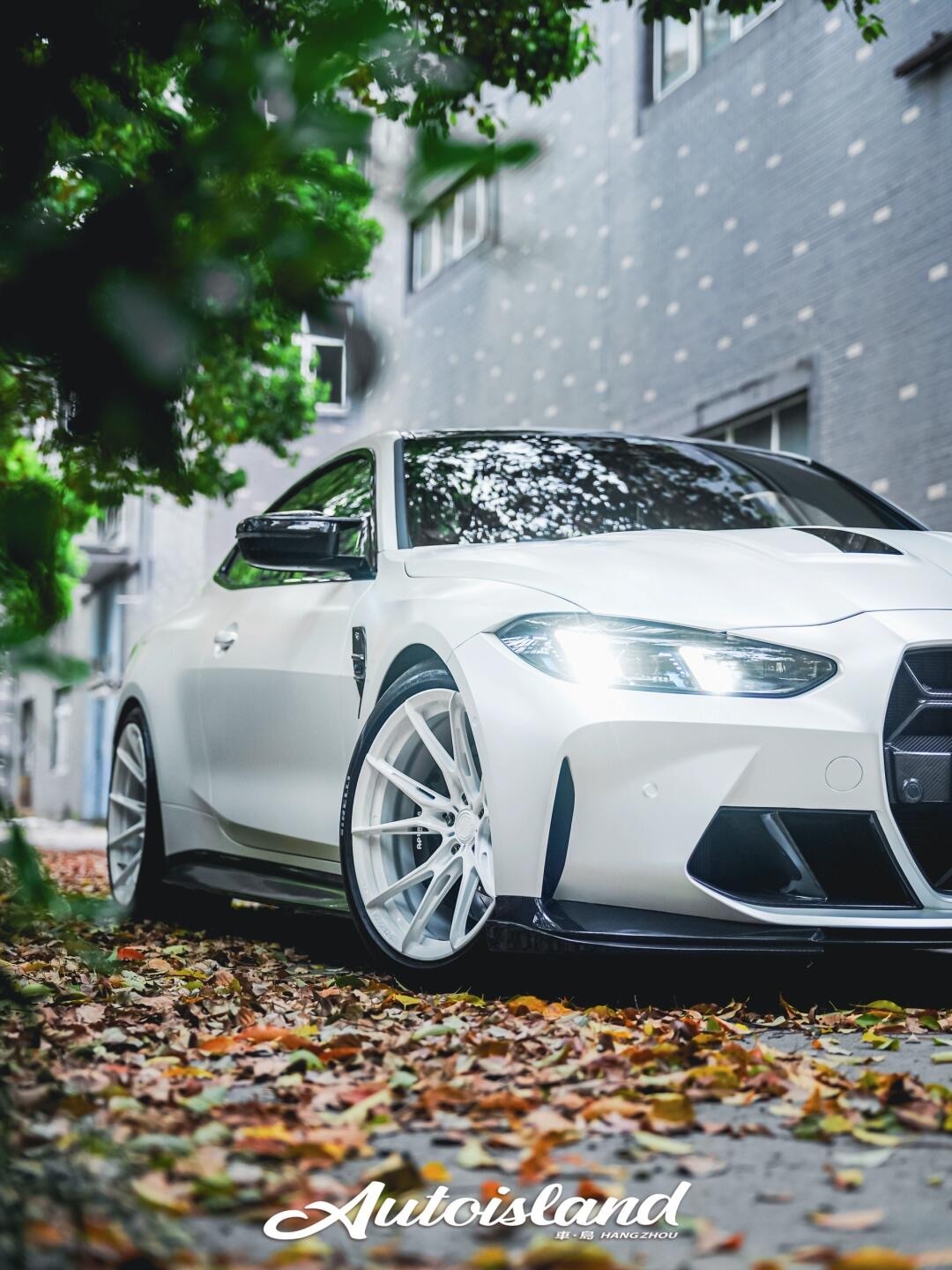 BMW G80 M3/G82 M4 AP Style Vented Dry Carbon Hood - styling view
