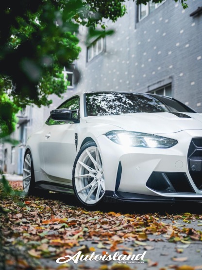 BMW G80 M3/G82 M4 AP Style Vented Dry Carbon Hood - styling view