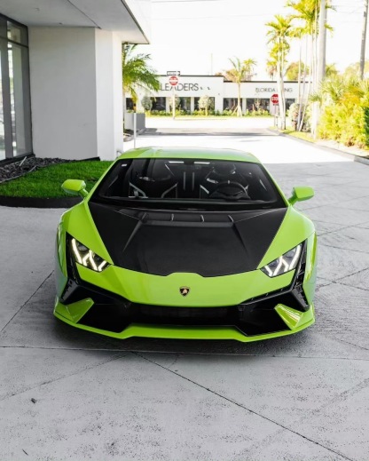 Lamborghini EVO Tecnice Style Plastic and Carbon Conversion Parts - styling view