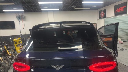 Bentley Bentayga 2021-2025 V8 S Style Dry Carbon Parts - styling view