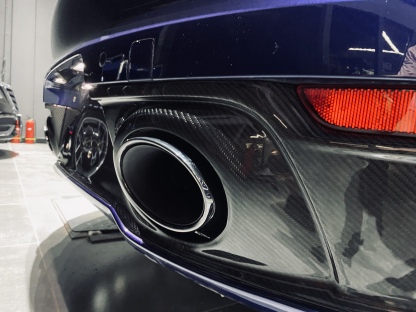 Porsche 911 992 SD Style Dry Carbon Rear Lip - styling view