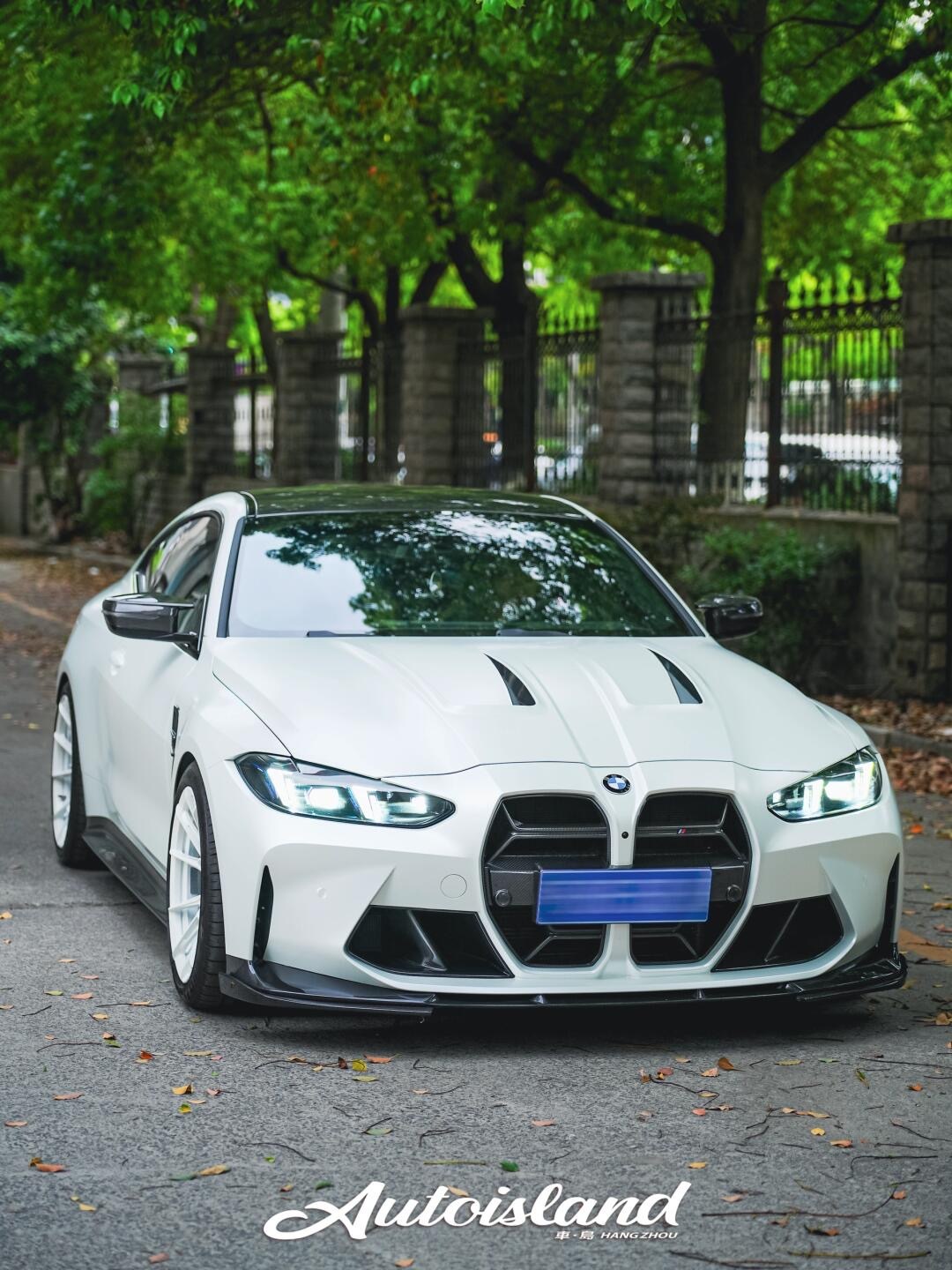 BMW G80 M3/G82 M4 AP Style Vented Dry Carbon Hood - styling view