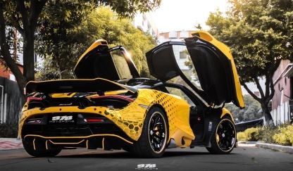 McLaren 720S V Style Carbon Fiber Parts - styling view