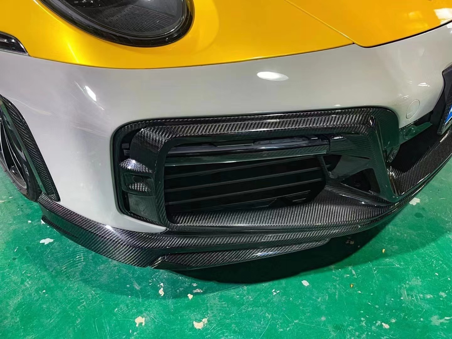 Porsche 911 992.1 Turbo S Techart Style Dry Carbon Parts - styling view