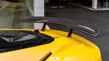 Maserati MC20 N Style Dry Carbon Parts - styling view