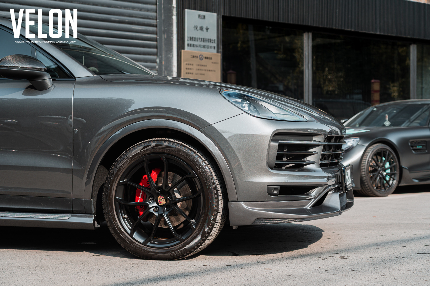 Porsche Cayenne OD Style Carbon Fiber Parts - styling view