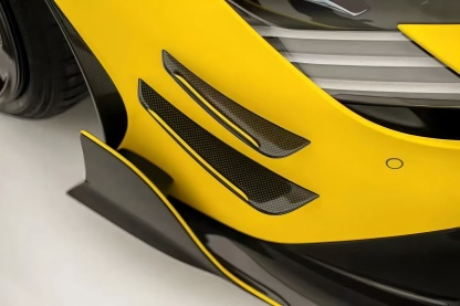 Ferrari SF90 M Style Dry Carbon Parts - styling view