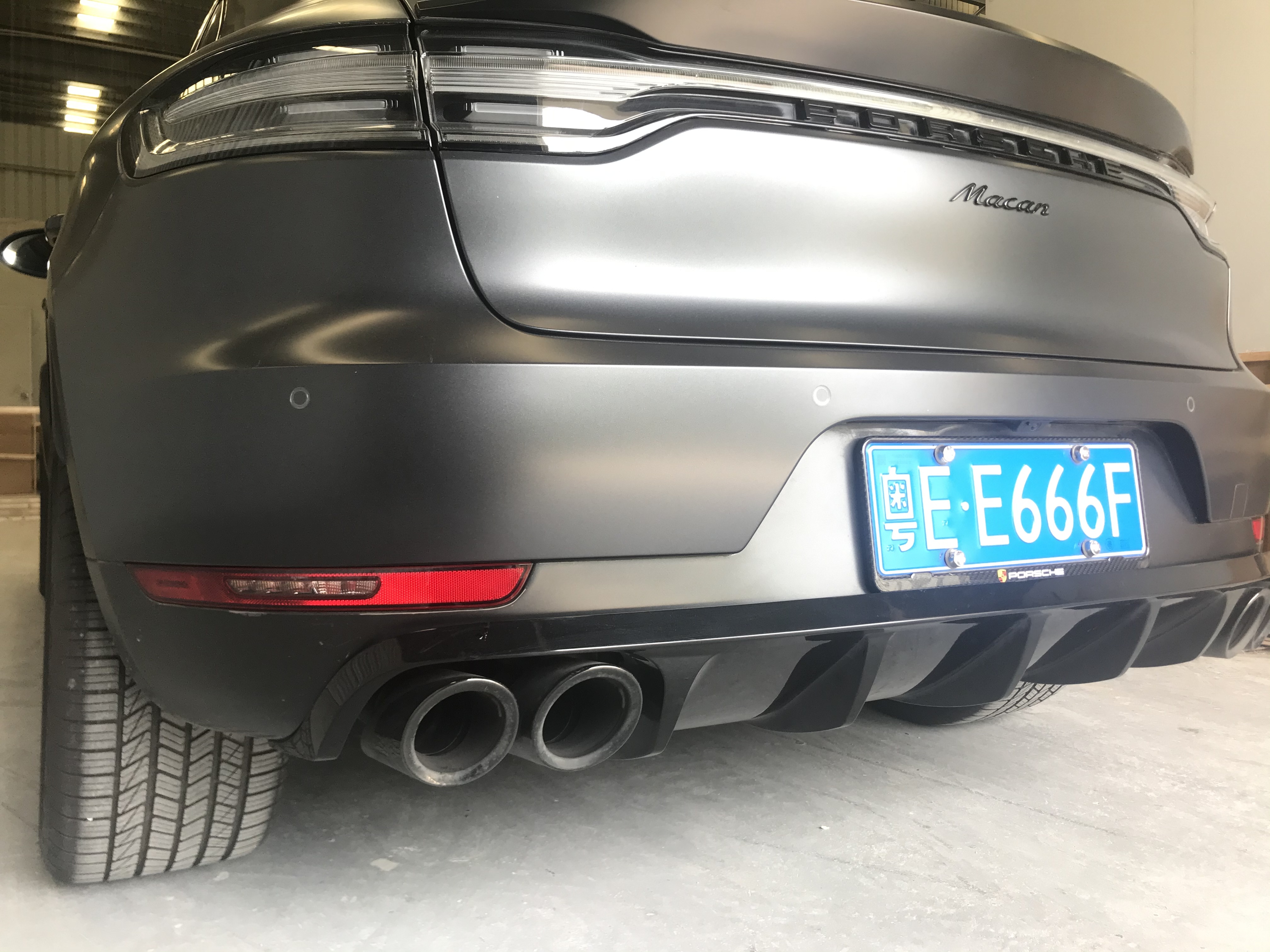 Porsche Macan TEHCART Style Parts - styling view