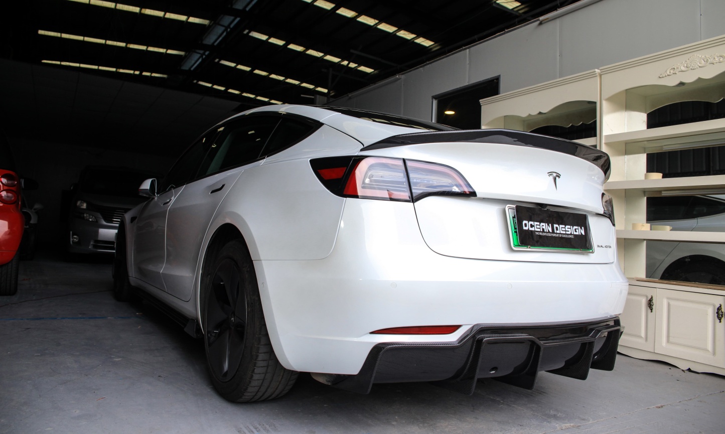 Tesla Model 3 V Style Parts - styling view
