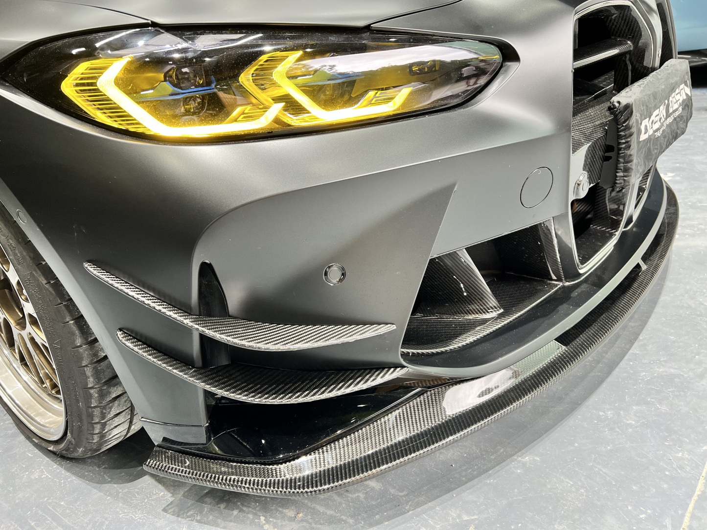 BMW G80 M3/G82 M4 AC Style Dry Carbon Lip and Canards - styling view