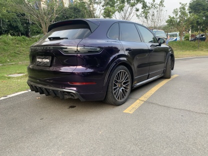 Porsche Cayenne OD Style Carbon Fiber Parts - styling view
