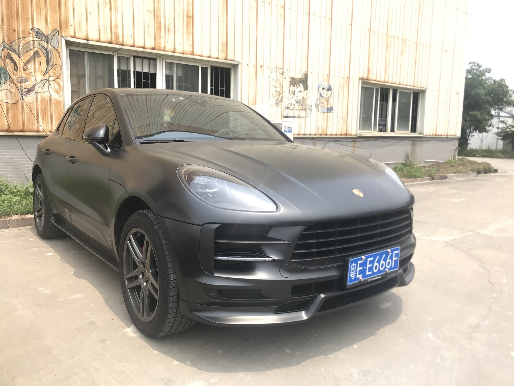 Porsche Macan TEHCART Style Parts - styling view