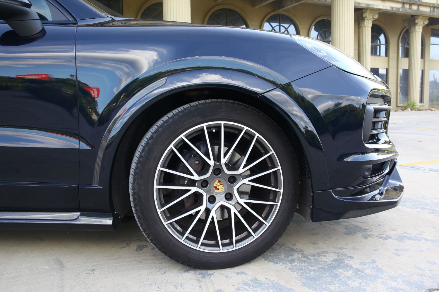 Porsche Cayenne OD Style Carbon Fiber Parts - styling view