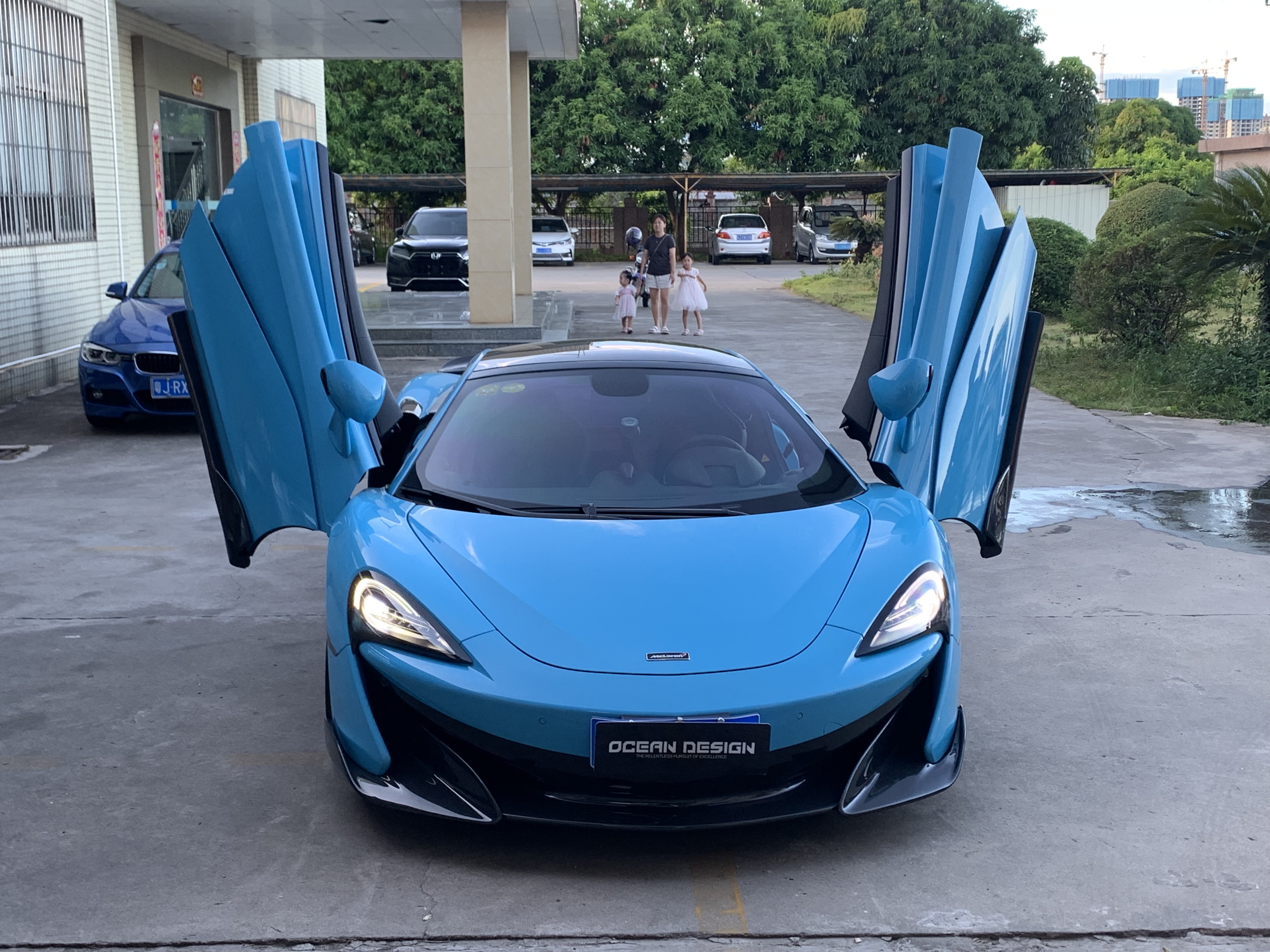 McLaren 540C / 570S to 600LT Style Carbon Fiber Conversion Kit - styling view
