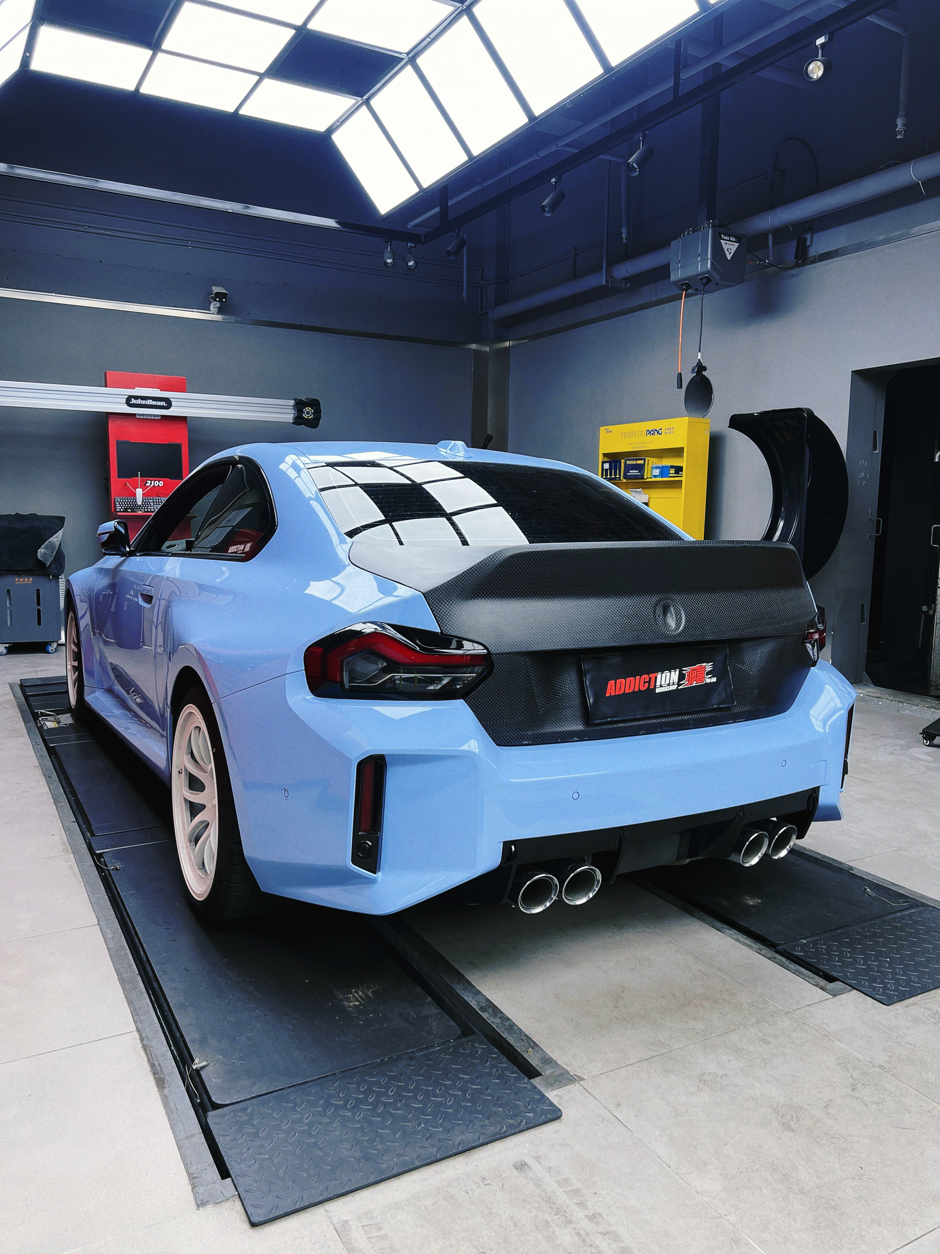 BMW G87 M2 Ocean Design CSL Style Dry Carbon Trunk Lid - styling view