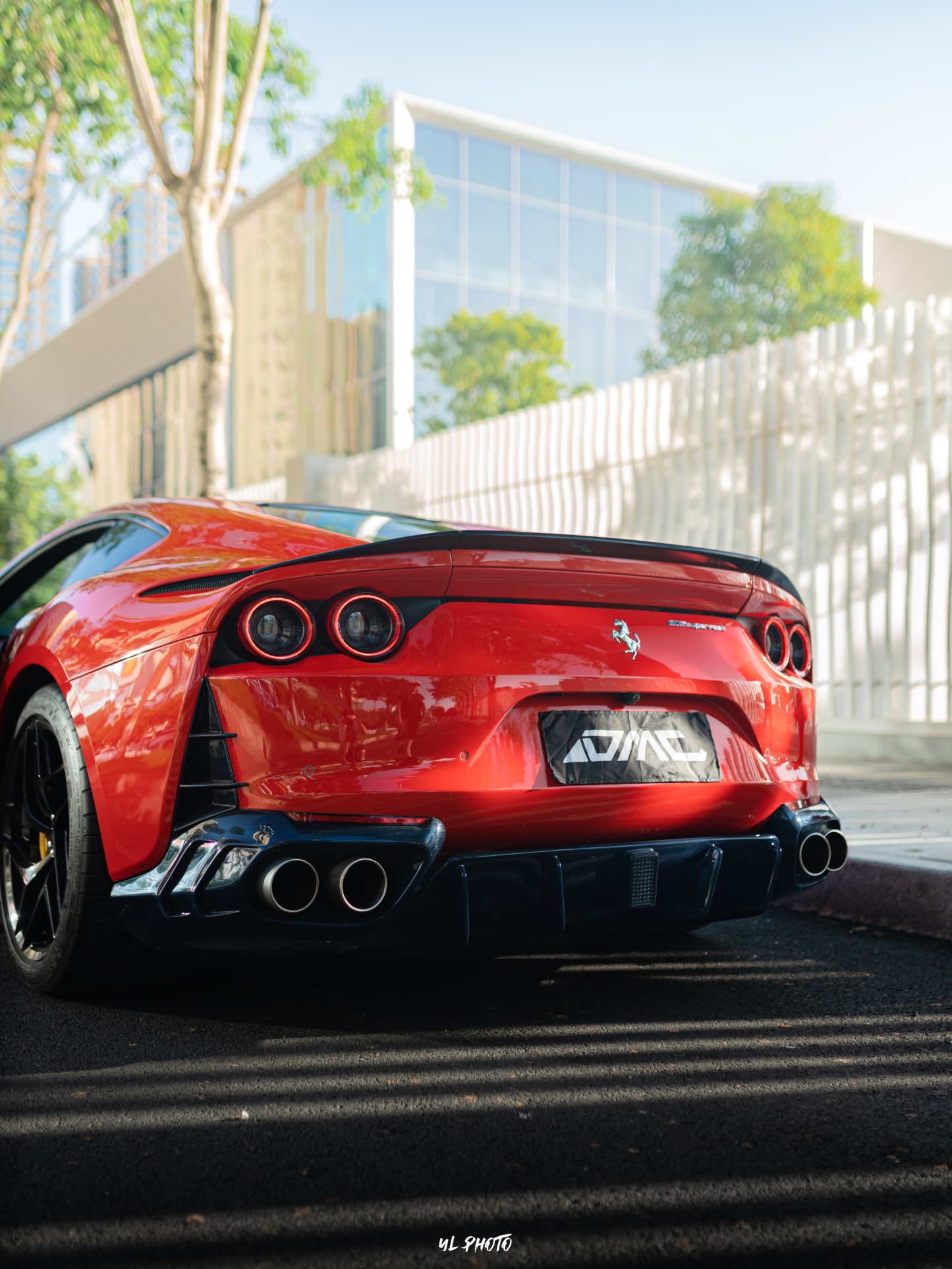 Ferrari 812 MSY Style Dry Carbon Parts - styling view