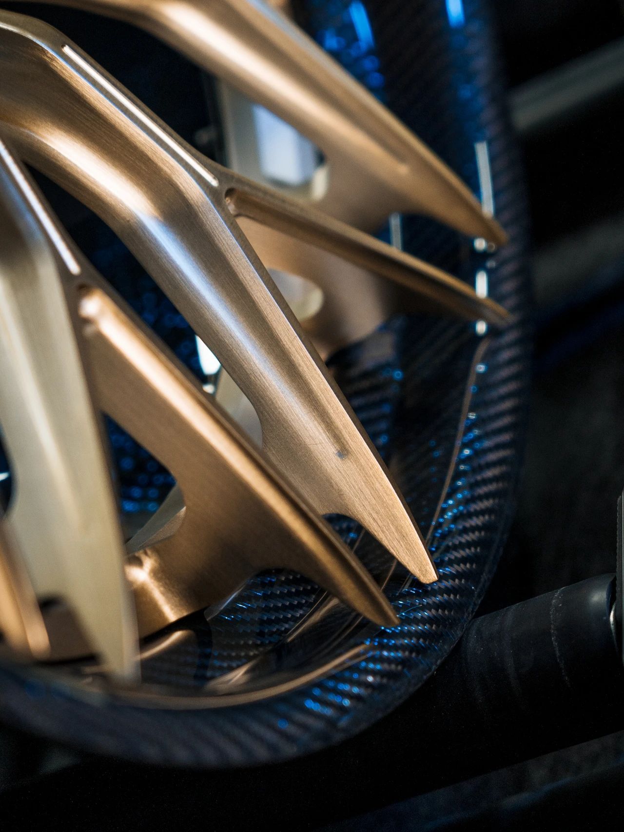 Octopus & Ocean Design Custom Carbon Fiber Wheels - styling view