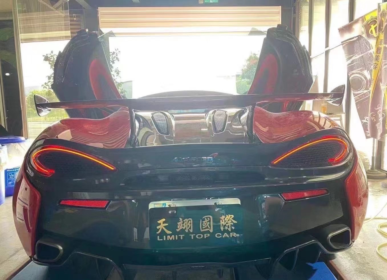 McLaren 540C / 570 / 600LT OEM Style Parts - styling view
